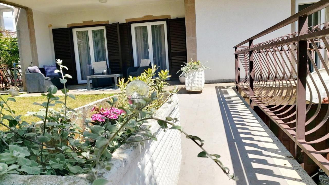 Apartments Lidija 우마그 외부 사진