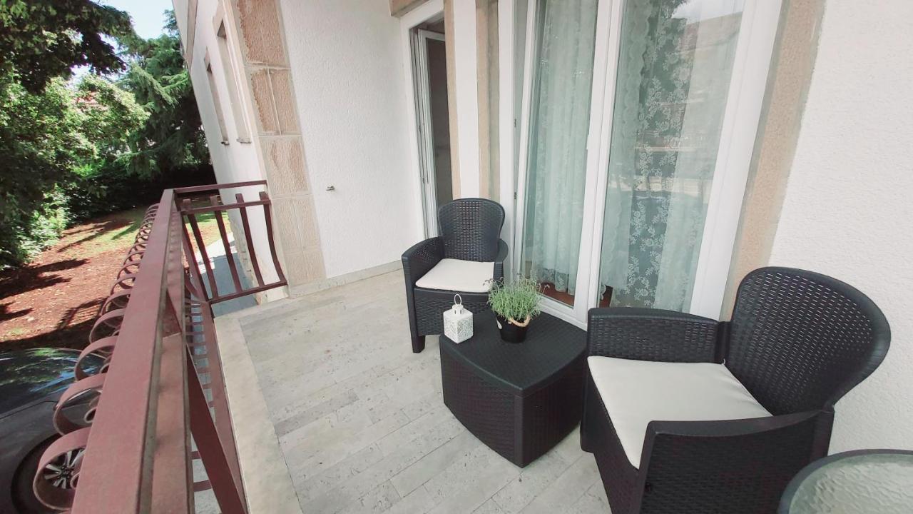 Apartments Lidija 우마그 외부 사진