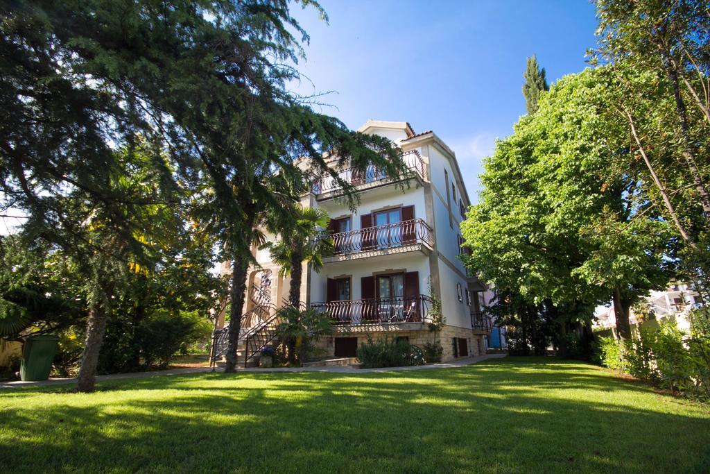 Apartments Lidija 우마그 외부 사진